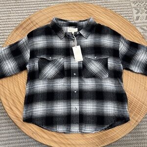 MELLODAY Black & White Plaid Button-Down Shirt